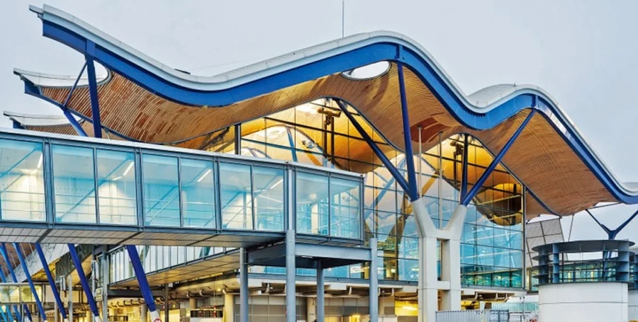 Spanish airport terminal activity